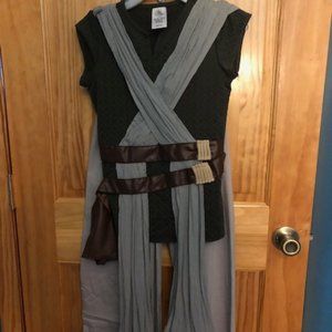 Star Wars Rey Costume  9/10